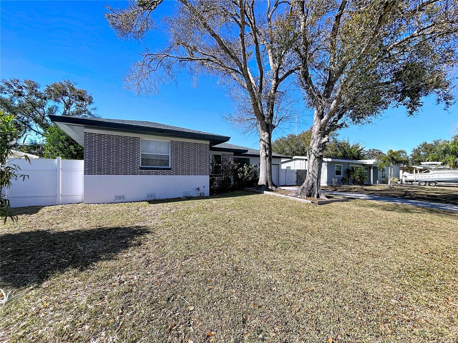 SALLS 1ST ADD - Residential