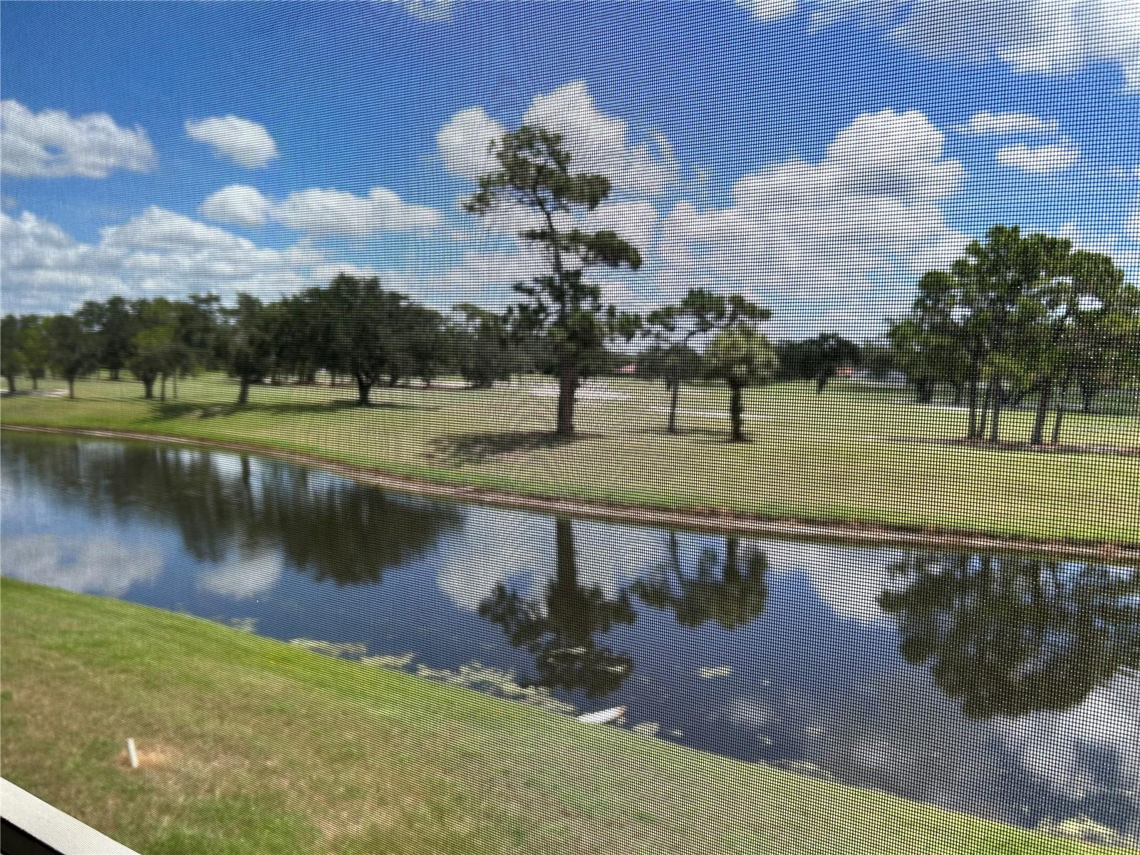 NO 1 PALM-AIRE DESOTO LAKES CC APT CONDO - Residential Lease