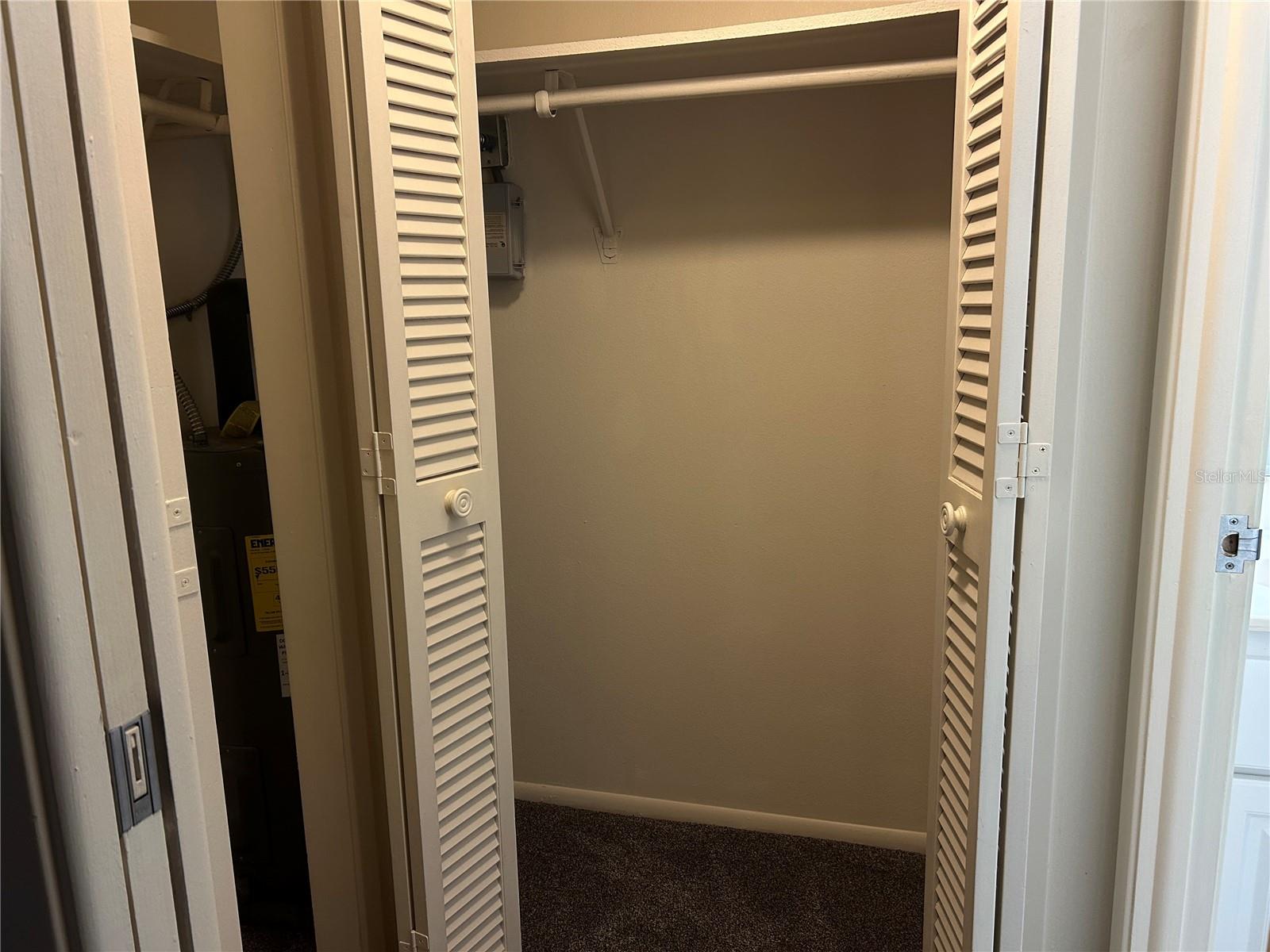 NO 1 PALM-AIRE DESOTO LAKES CC APT CONDO - Residential Lease