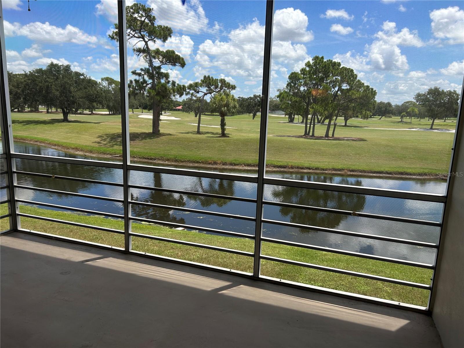 NO 1 PALM-AIRE DESOTO LAKES CC APT CONDO - Residential Lease
