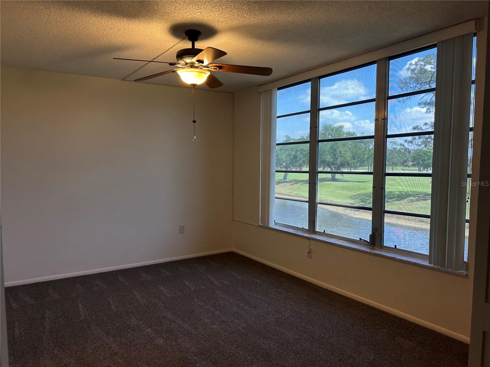 NO 1 PALM-AIRE DESOTO LAKES CC APT CONDO - Residential Lease