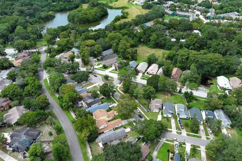 A home in WINTER SPRINGS