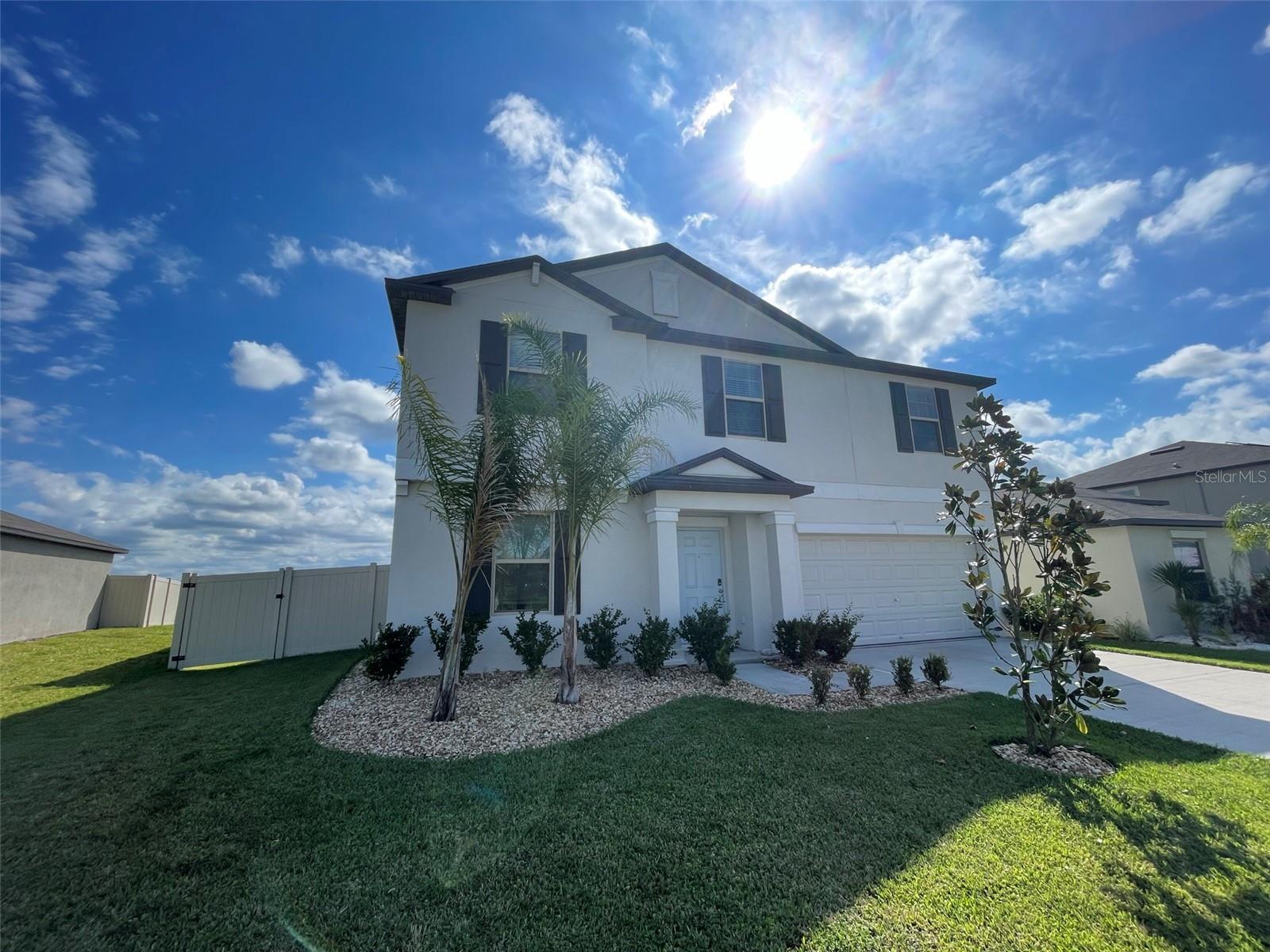 EPPERSON NORTH VILLAGE E-1 - Residential Lease