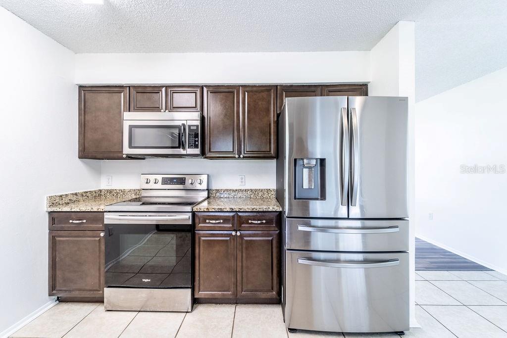 PLANTATION ESTATES UNIT 01 - Residential