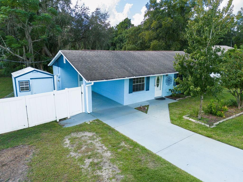 121 DEBARY DRIVE