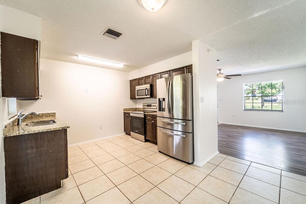 PLANTATION ESTATES UNIT 01 - Residential