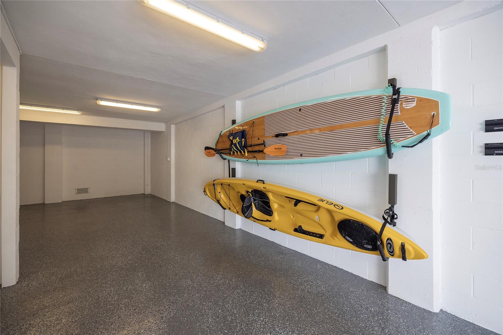 WATERSIDE INDIAN SHORES - Residential