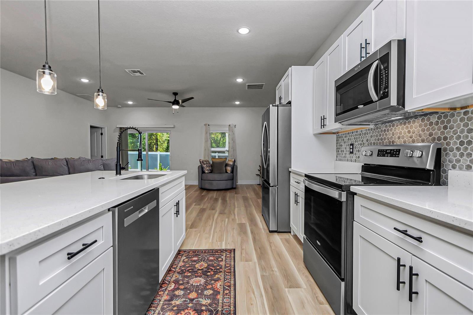 MARION OAKS - Residential