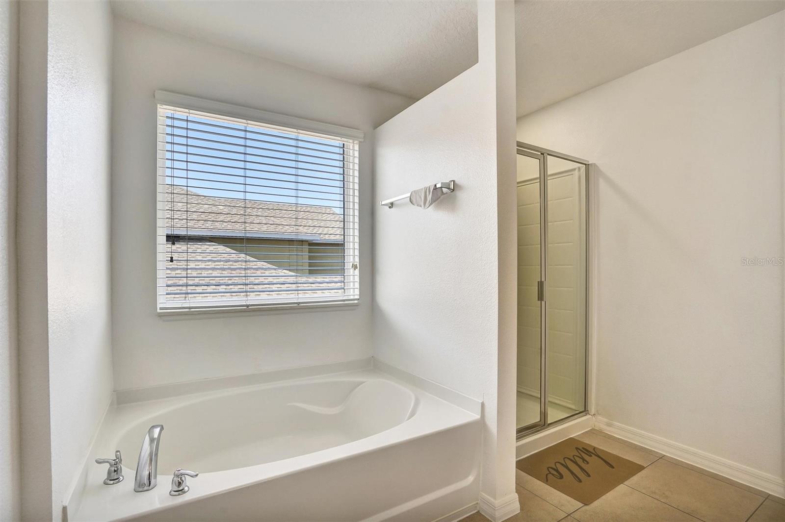 SAWGRASS BAY PH 1B - Residential