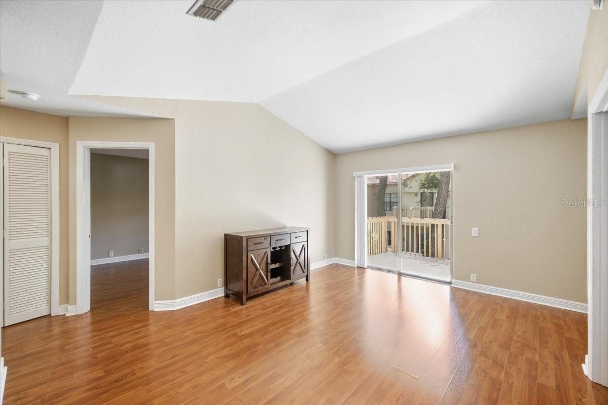 255 LOS PRADOS DRIVE 255