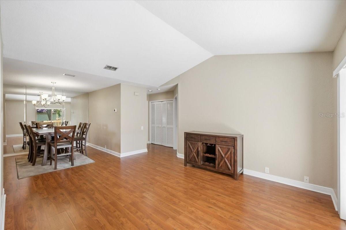 255 LOS PRADOS DRIVE 255