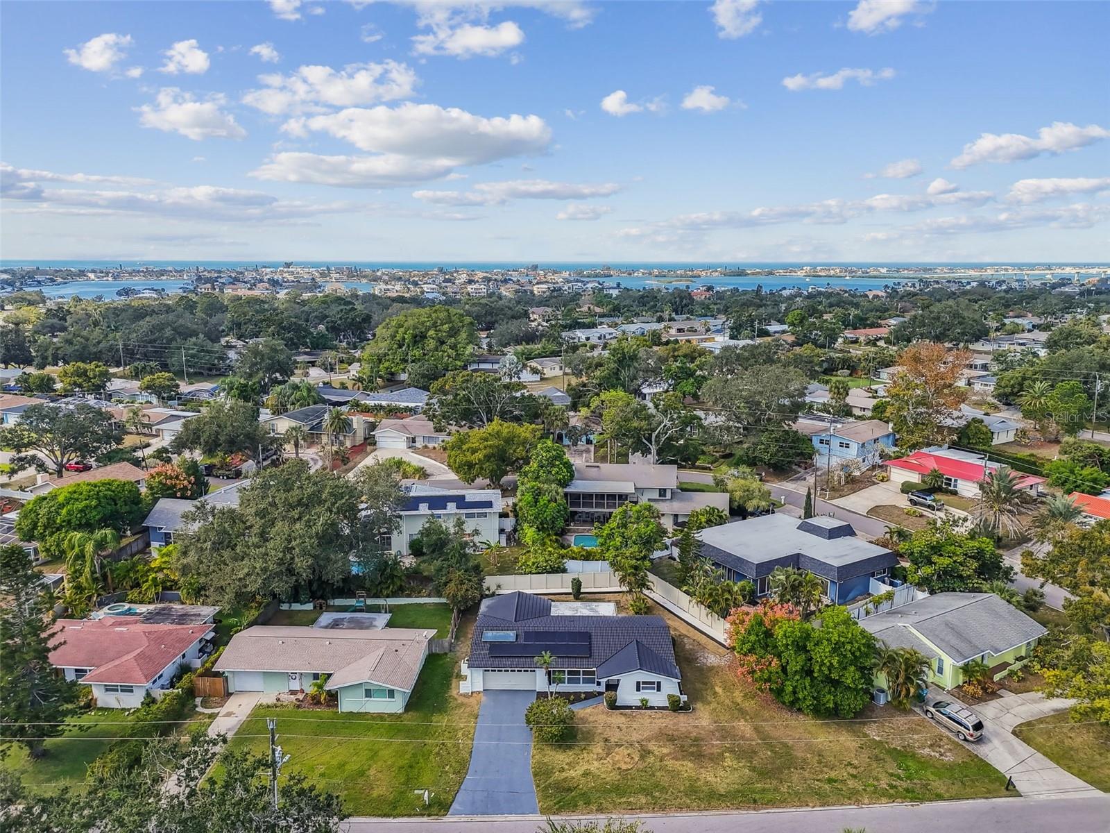 HARBOR HILLS 1ST ADD - Residential