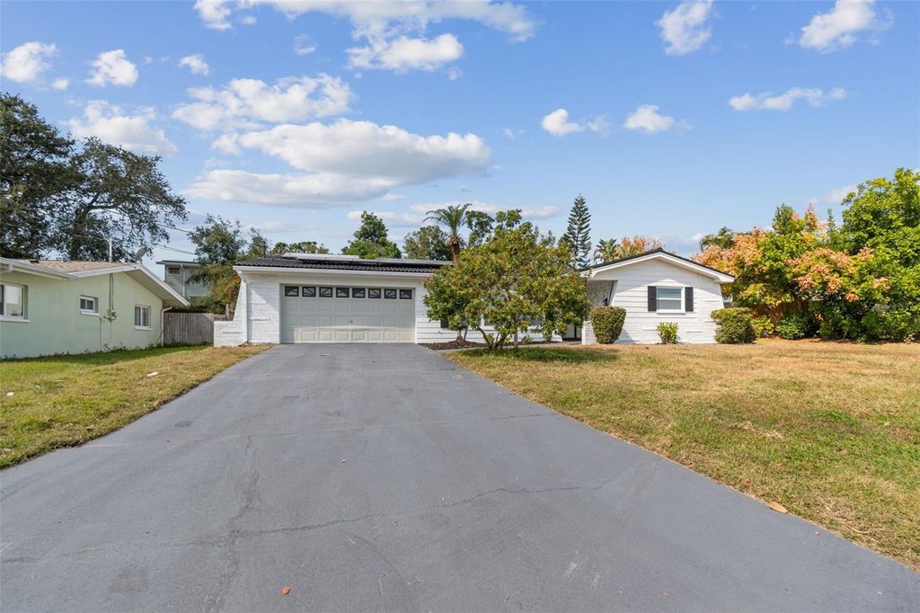 Photo of 1598 Brookside Boulevard, Largo, FL 33770 (MLS # TB8449704)