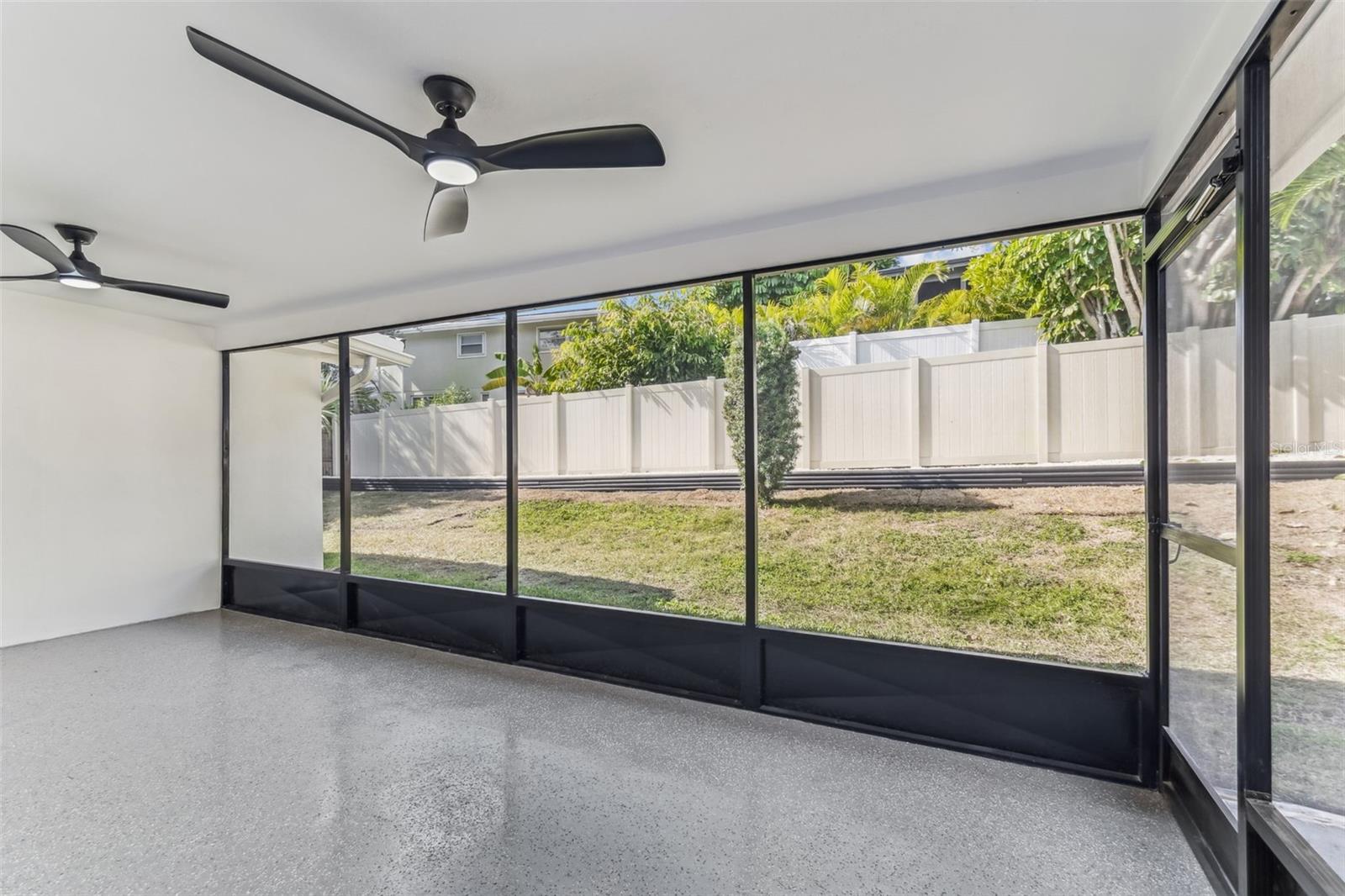 HARBOR HILLS 1ST ADD - Residential