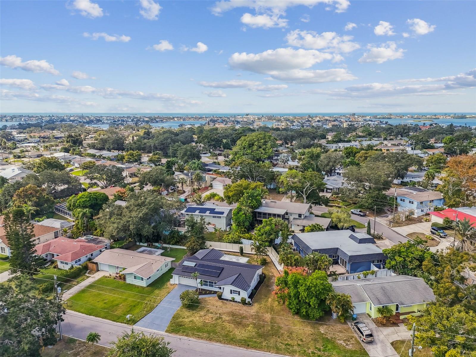 HARBOR HILLS 1ST ADD - Residential