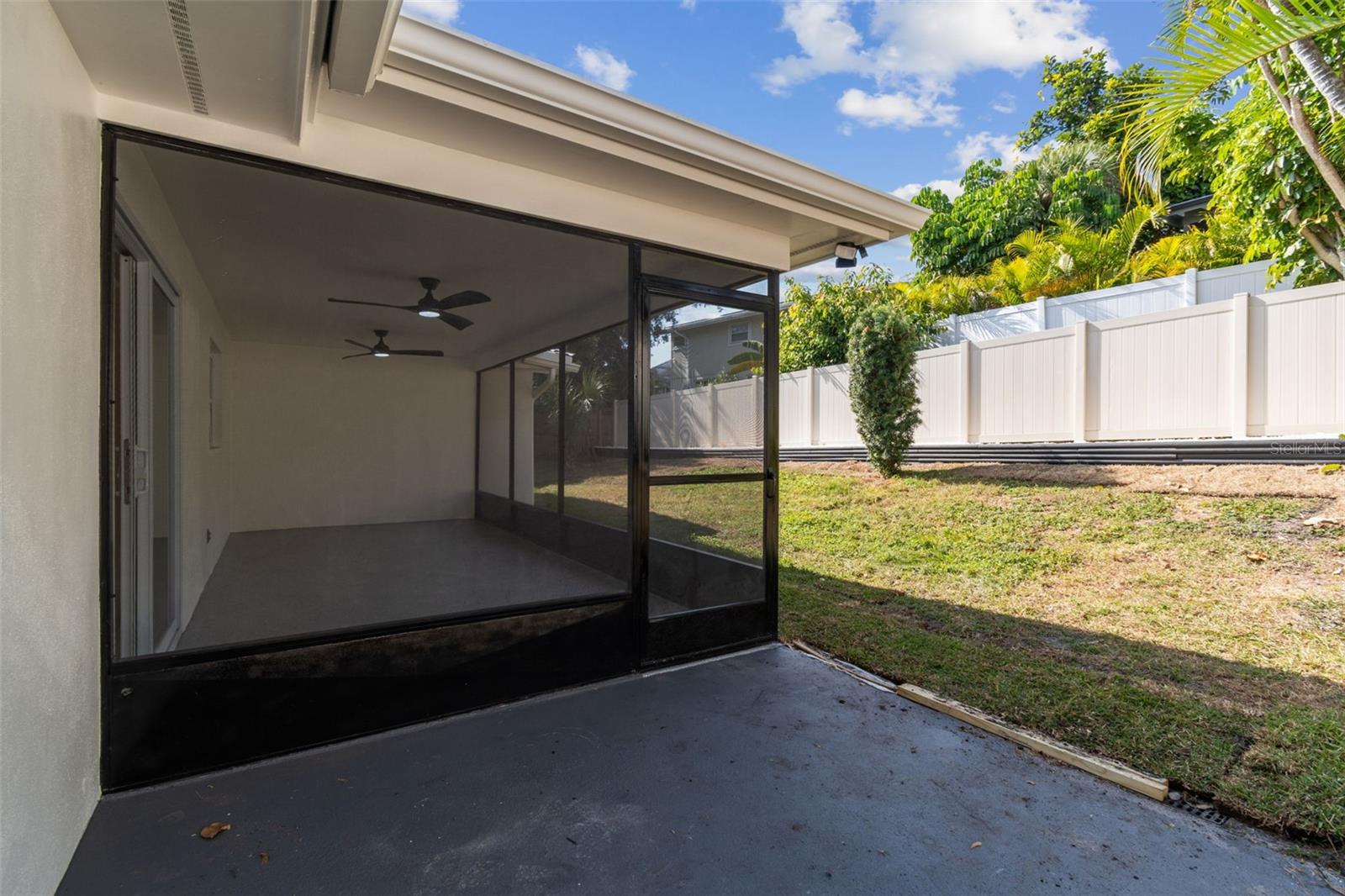 HARBOR HILLS 1ST ADD - Residential