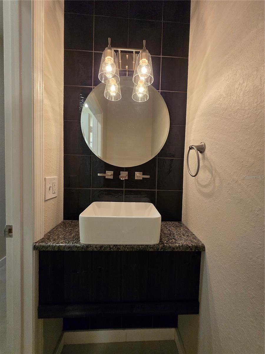 MAGNOLIA PLACE TOWNHOMES - Residential Lease