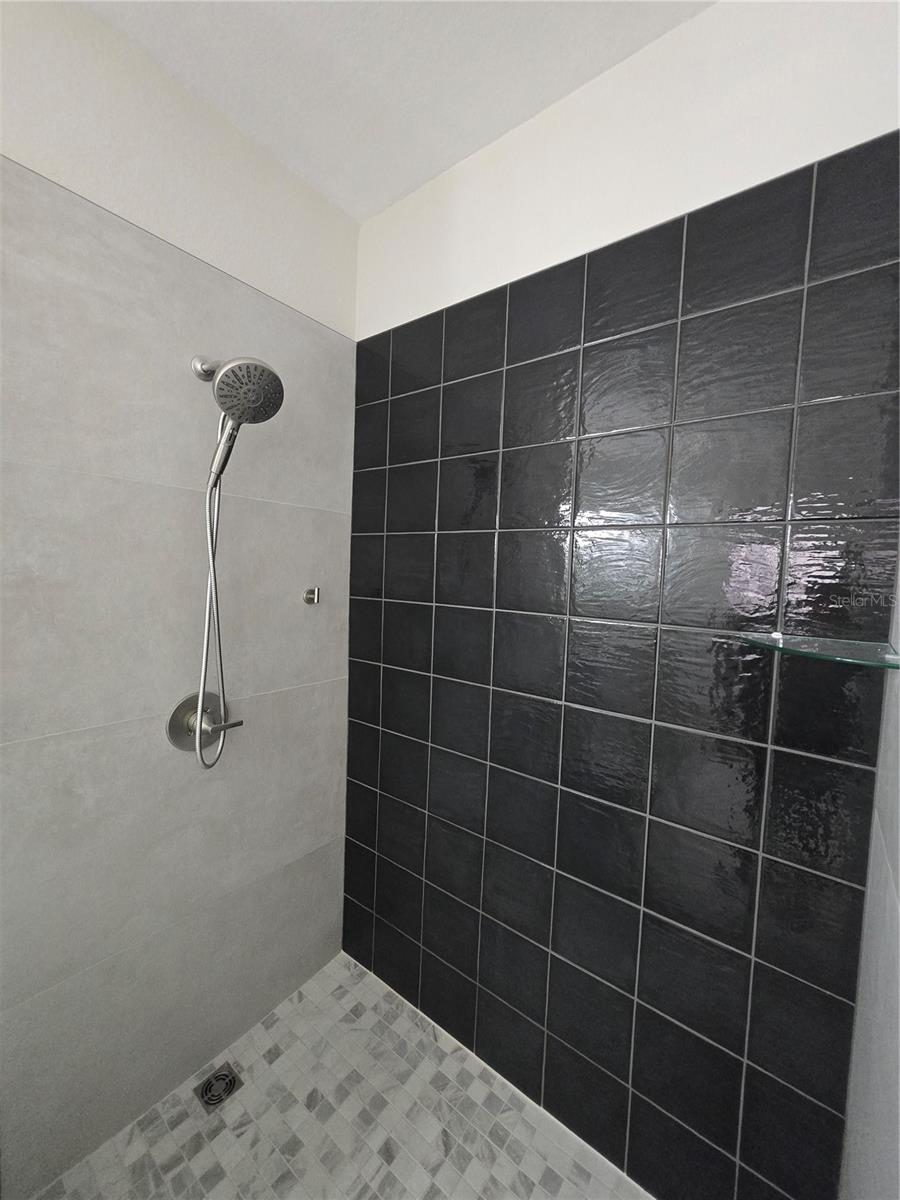 MAGNOLIA PLACE TOWNHOMES - Residential Lease