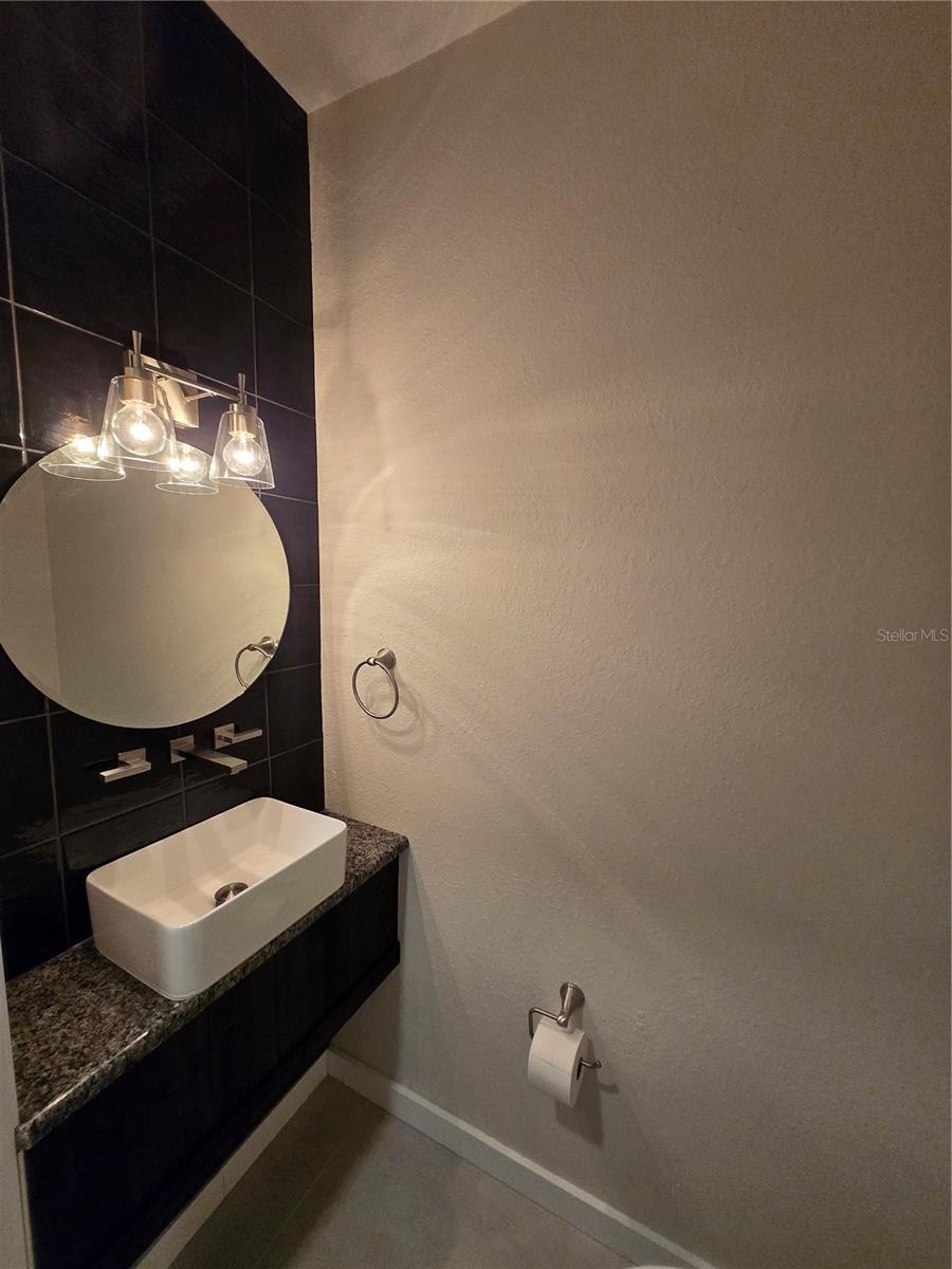 MAGNOLIA PLACE TOWNHOMES - Residential Lease