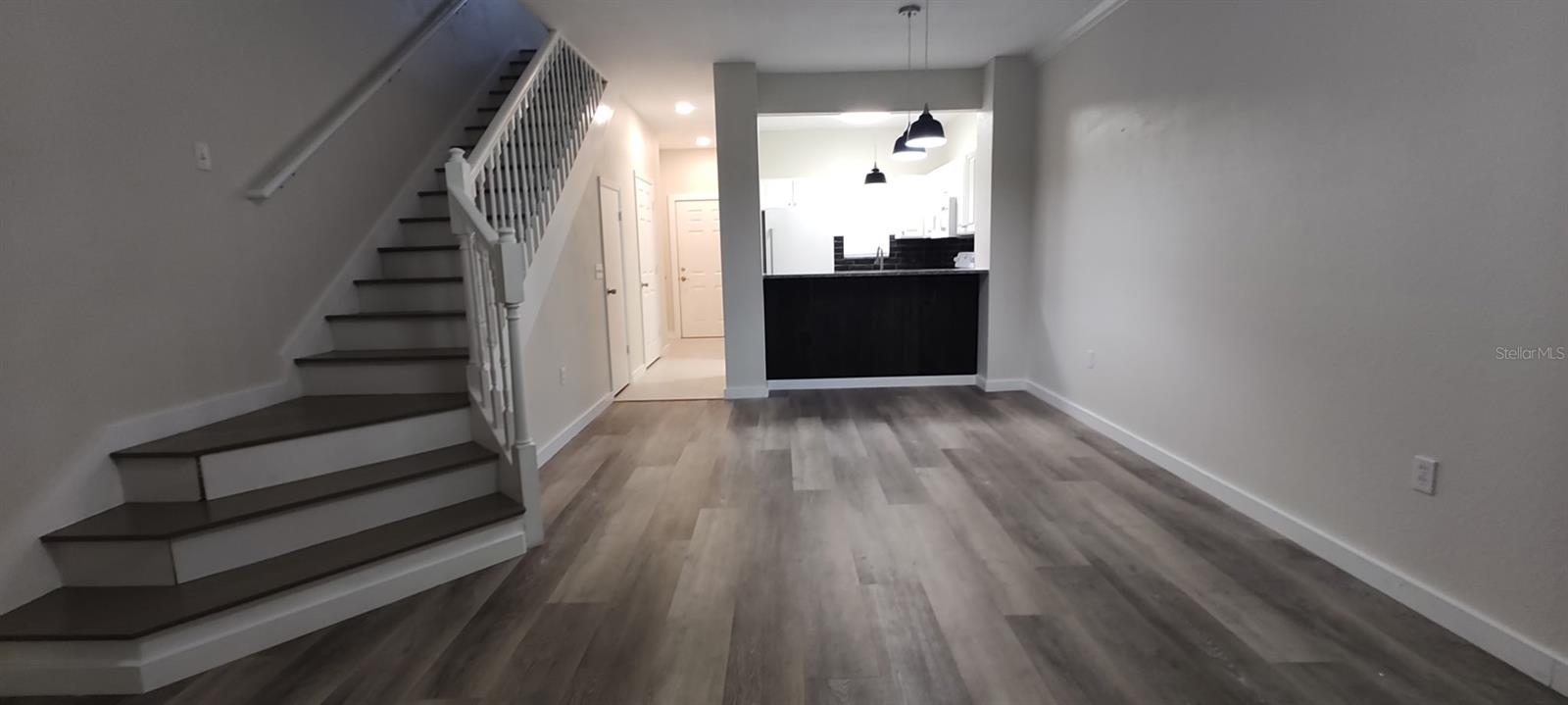 MAGNOLIA PLACE TOWNHOMES - Residential Lease