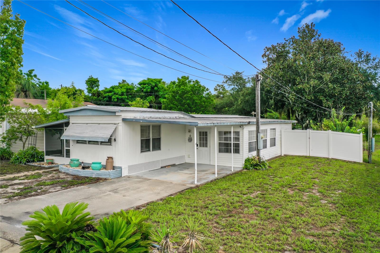 1514 RIDGE ROAD