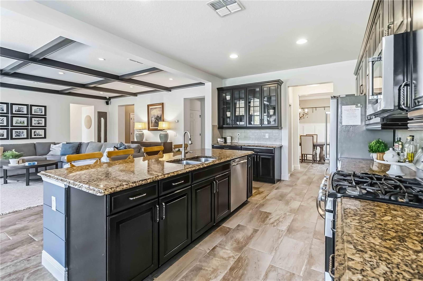 AVALON RESERVE - VILLAGE 1 - Residential