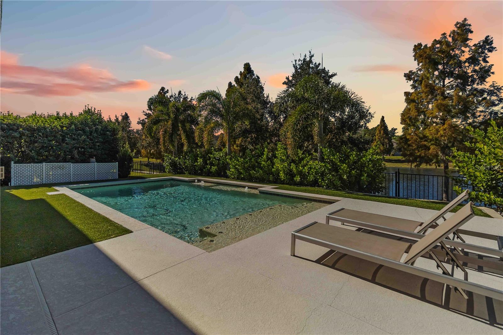 AVALON RESERVE - VILLAGE 1 - Residential