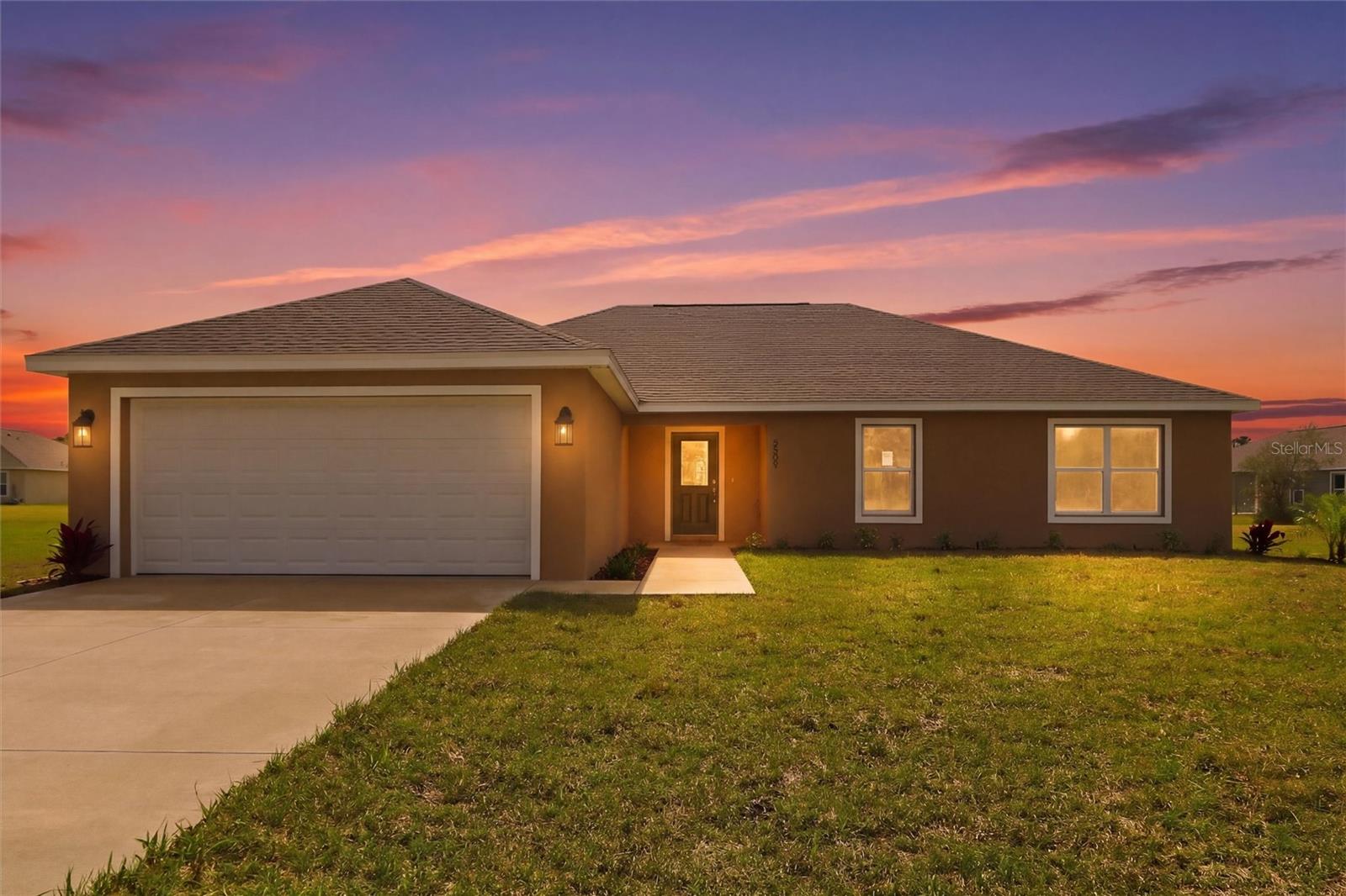 SUN N LAKE - Residential