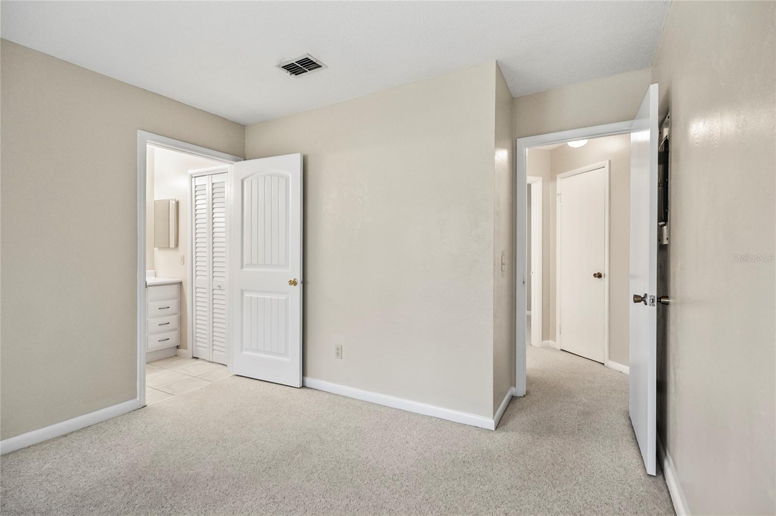 PALM COAST FAIRWAYS CONDO - Residential Lease