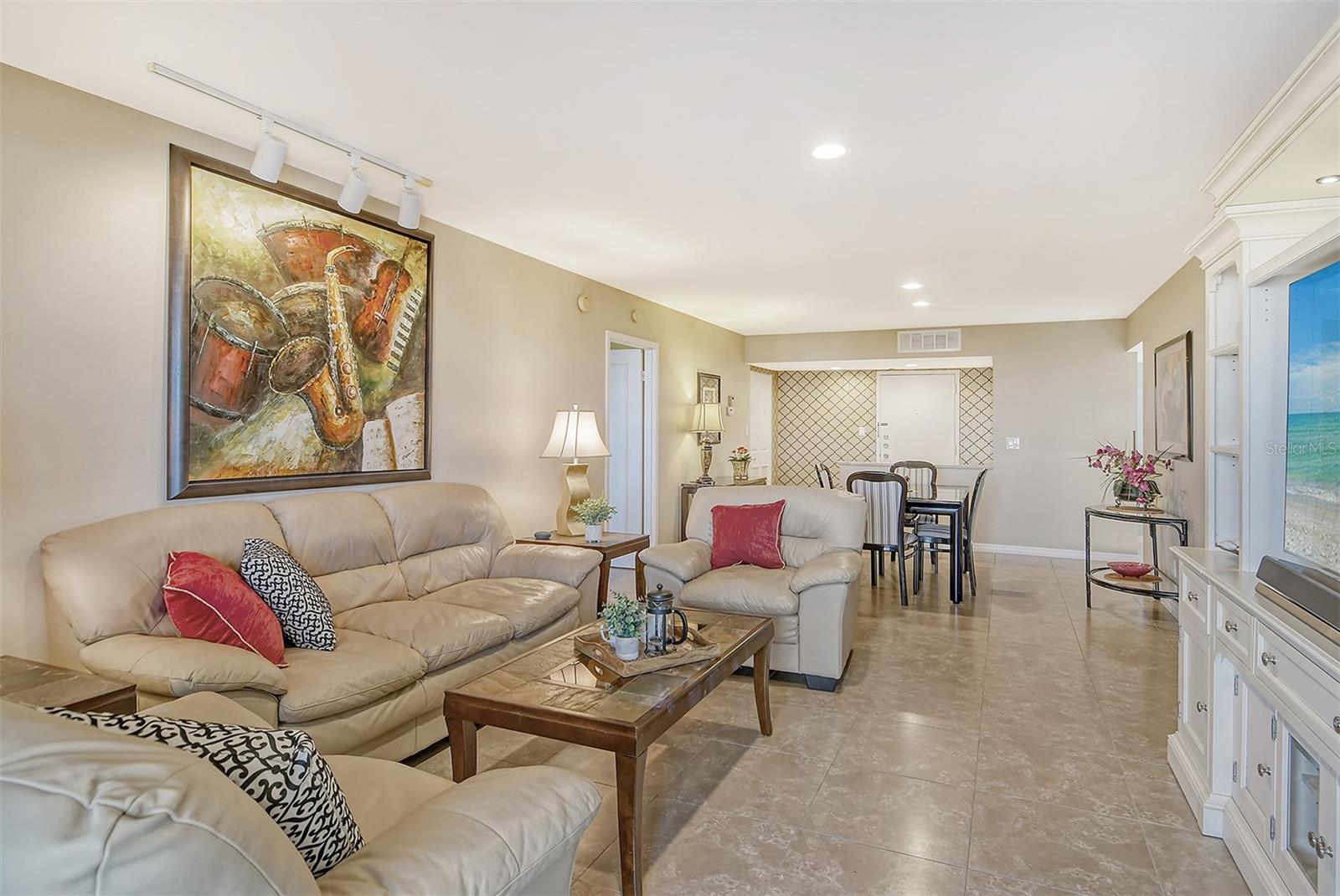 PEPPERTREE BAY III - Residential