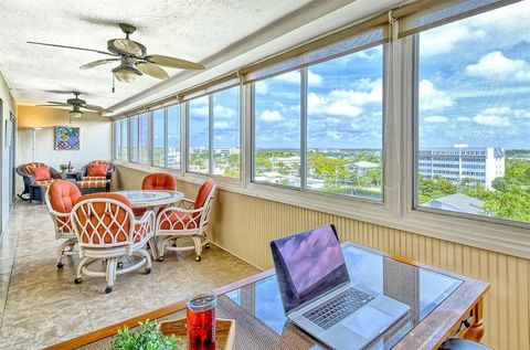 Tiny photo for 1125 W Peppertree Drive #706, Sarasota, FL 34242 (MLS # A4668225)