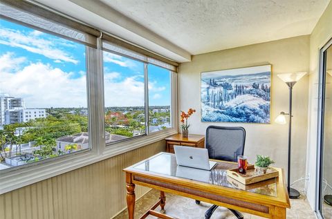 Tiny photo for 1125 W Peppertree Drive #706, Sarasota, FL 34242 (MLS # A4668225)
