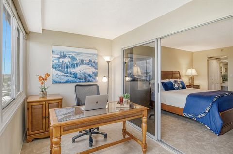 Tiny photo for 1125 W Peppertree Drive #706, Sarasota, FL 34242 (MLS # A4668225)