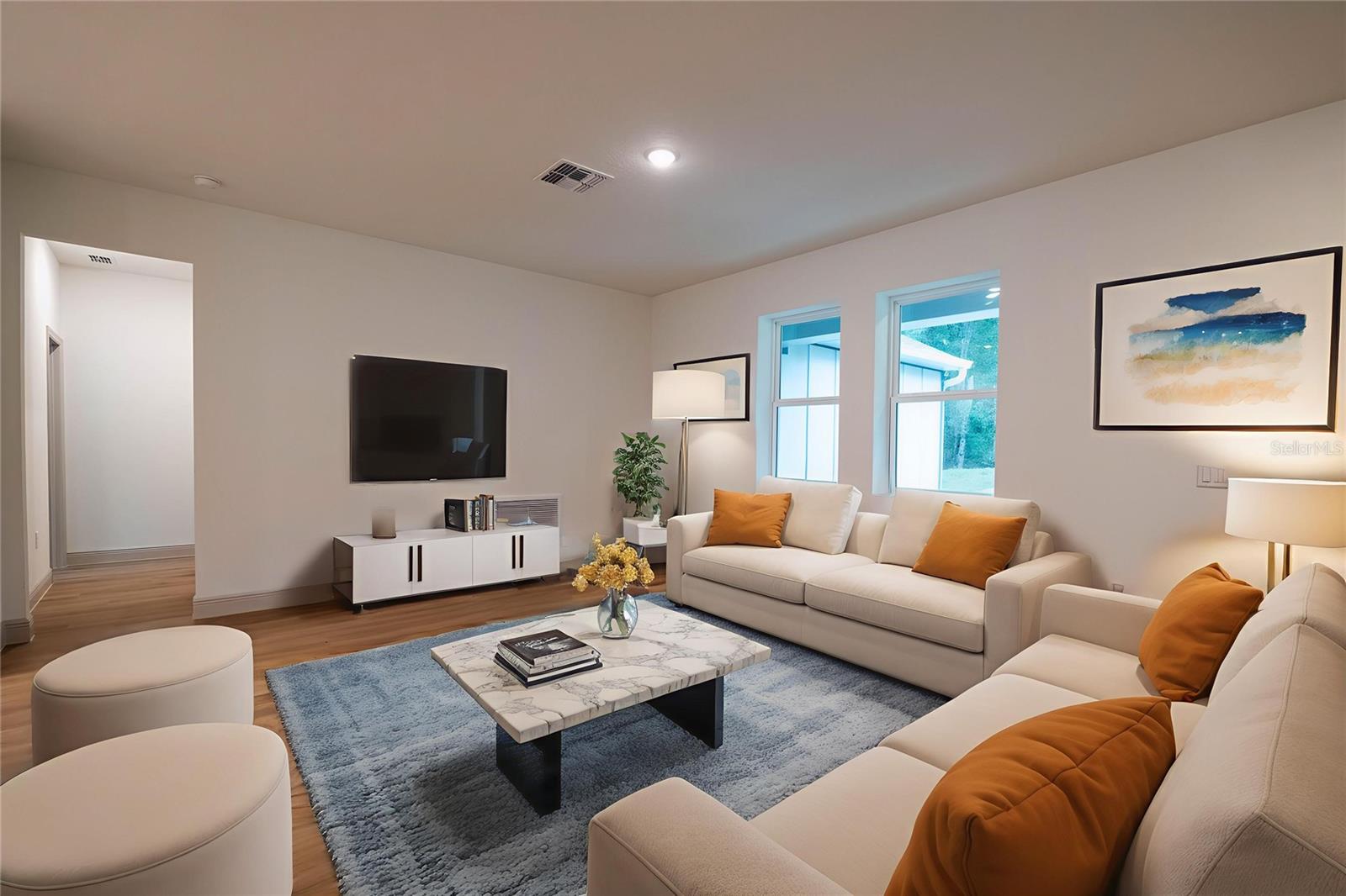 MOUNT PLYMOUTH - Residential