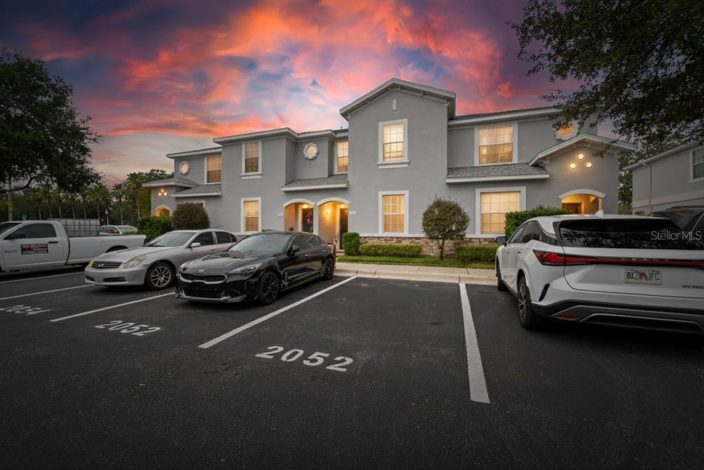 Photo of 2052 Greenwood Valley Drive, Plant City, FL 33563 (MLS # TB8425548)