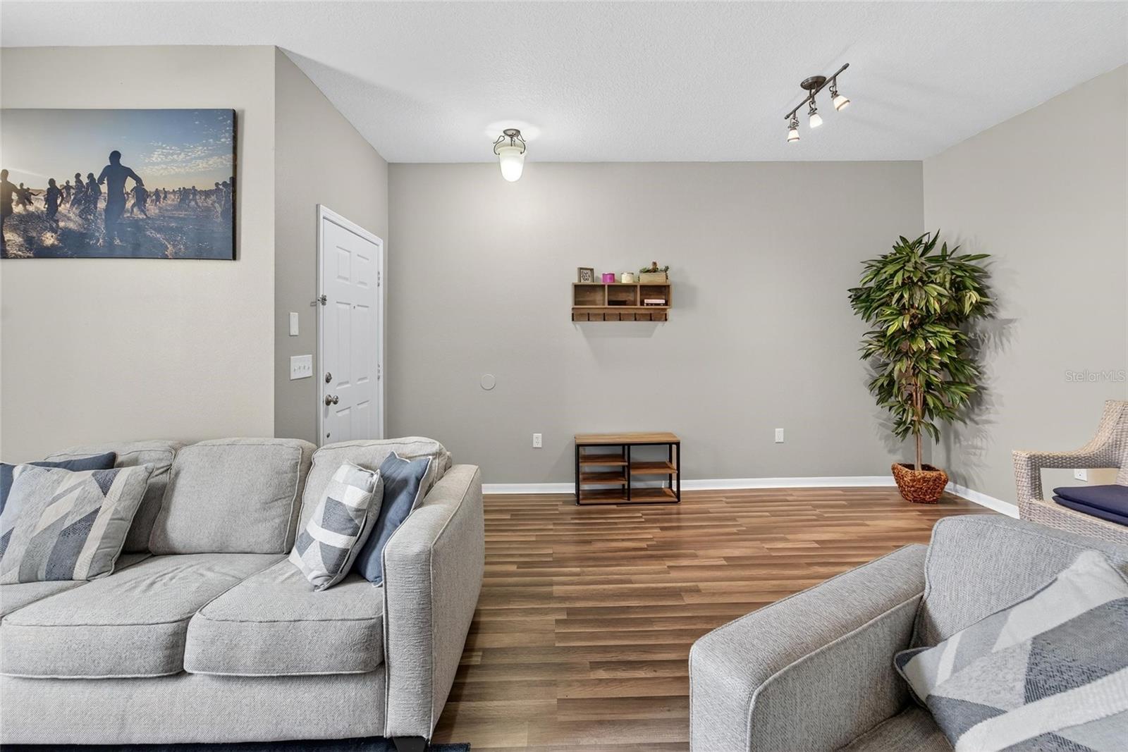 WALDEN WOODS REP - Residential