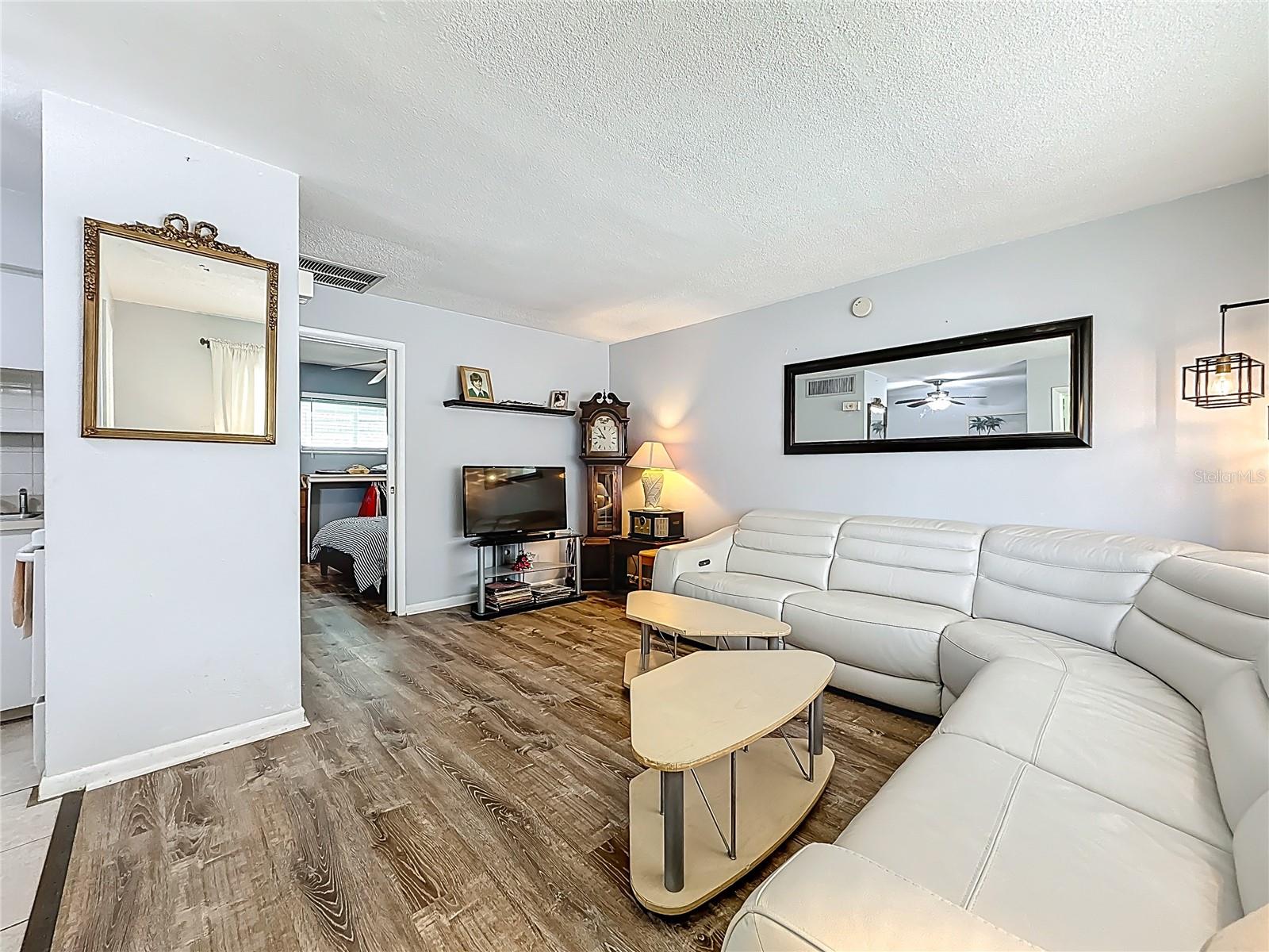 250 ROSERY ROAD NW 228