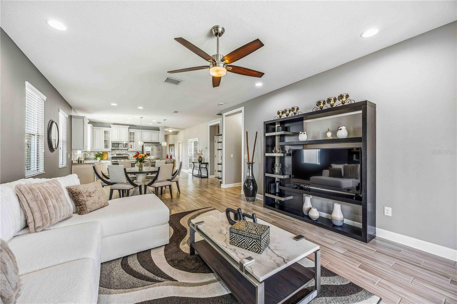 ARBOR RESERVE - Residential