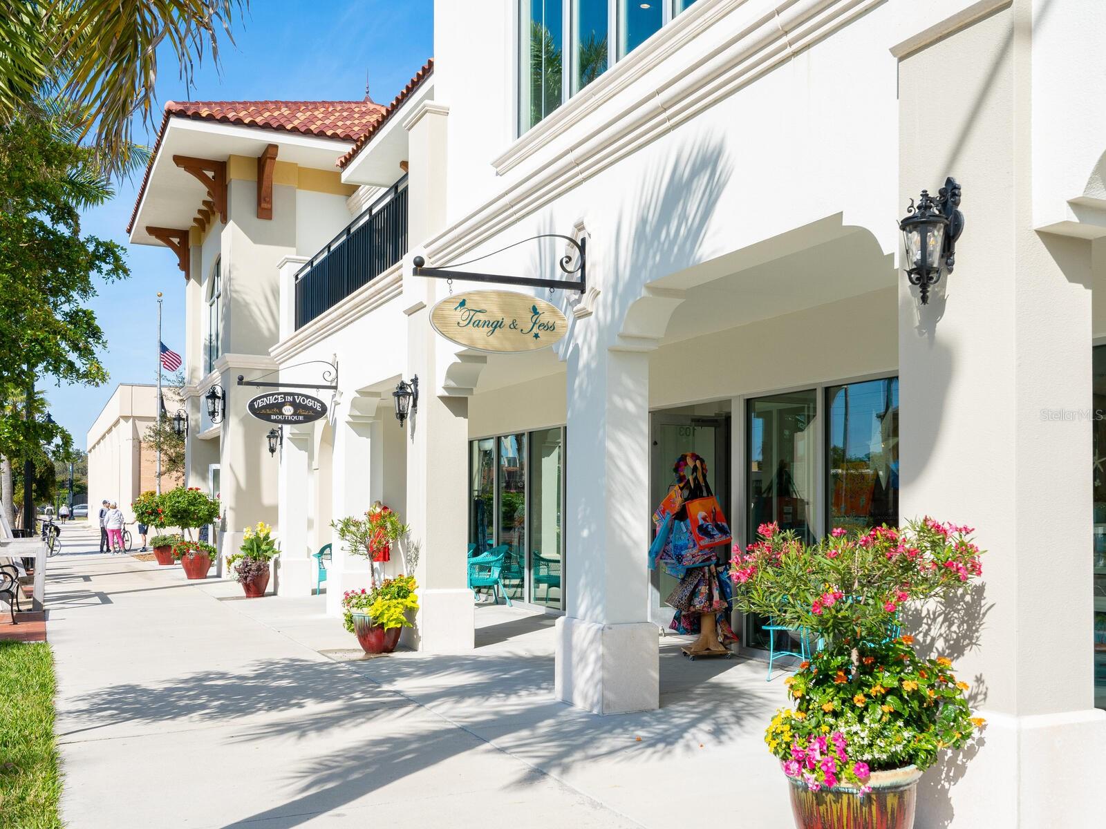 VENICE SOUTH GULF VIEW SEC OF - Residential