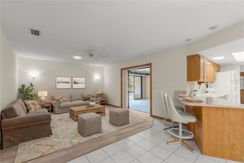 Tiny photo for 7430 SW 100th Place, Ocala, FL 34476 (MLS # OM733344)
