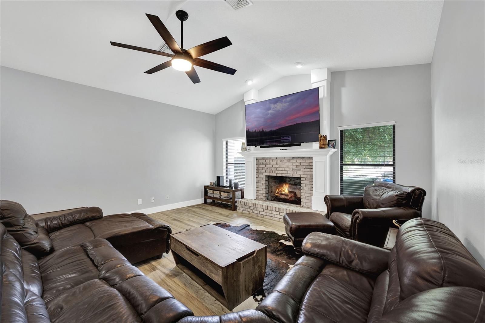 710 HERITAGE DRIVE NE