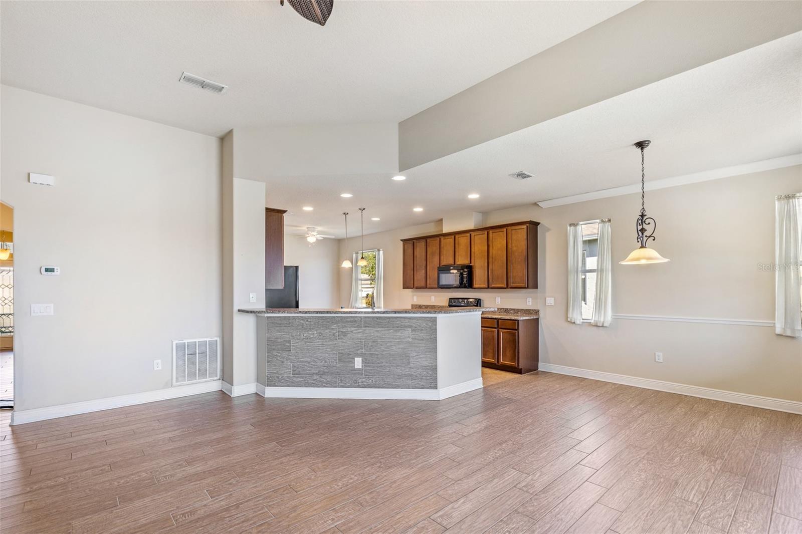 PORT ORANGE LNDGS PH 2 - Residential