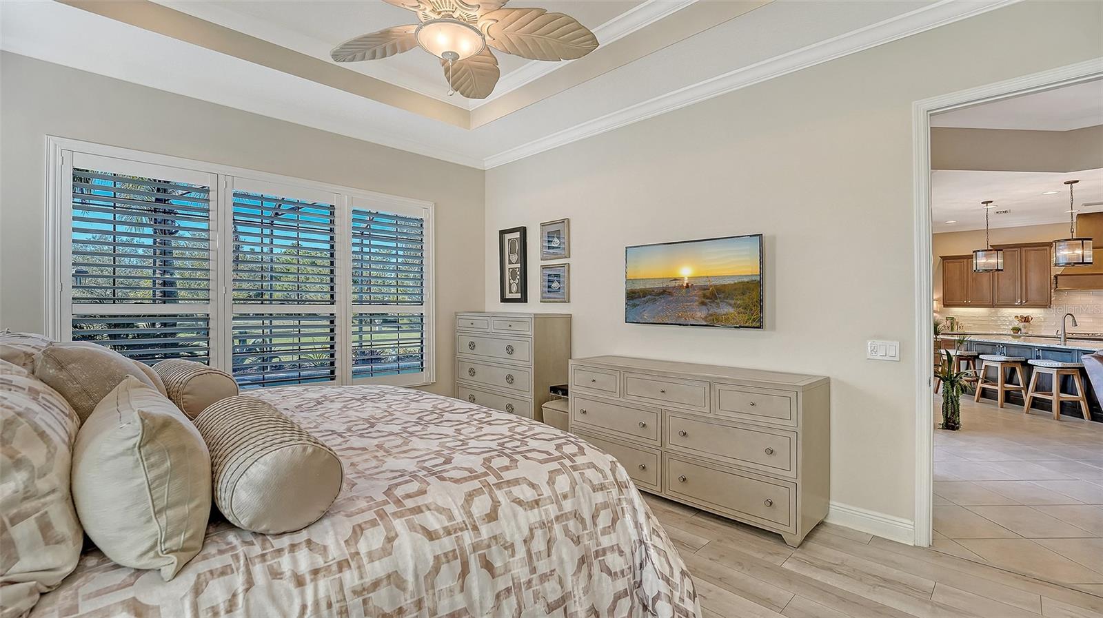 COUNTRY CLUB EAST AT LAKEWD RNCH TT - Residential