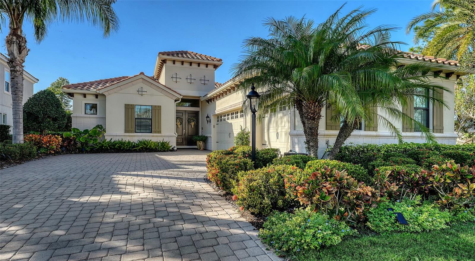 COUNTRY CLUB EAST AT LAKEWD RNCH TT - Residential