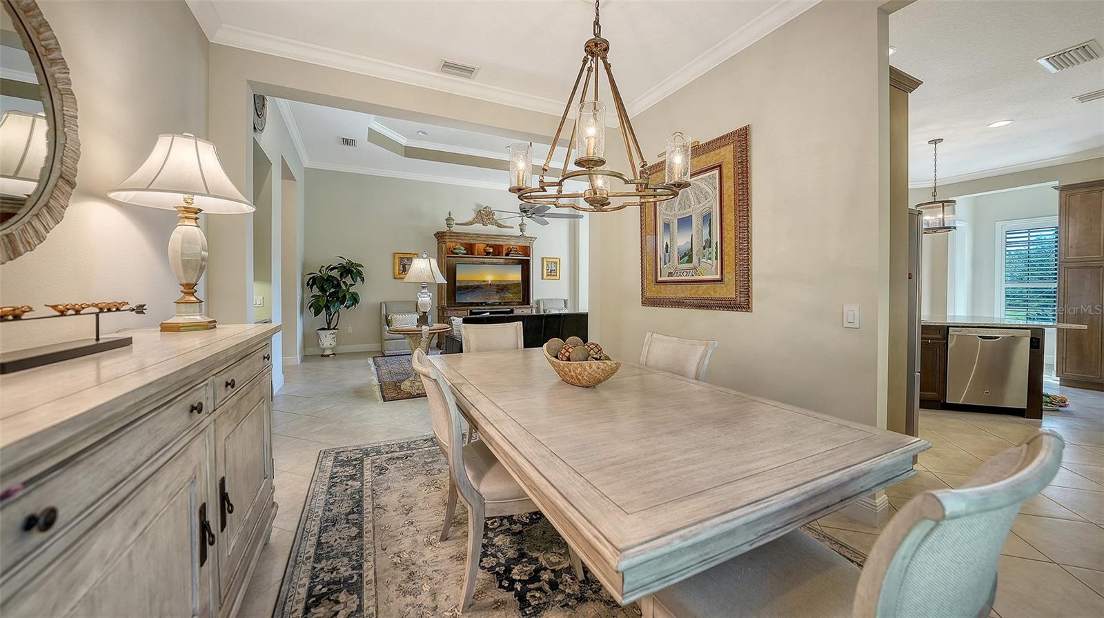 COUNTRY CLUB EAST AT LAKEWD RNCH TT - Residential