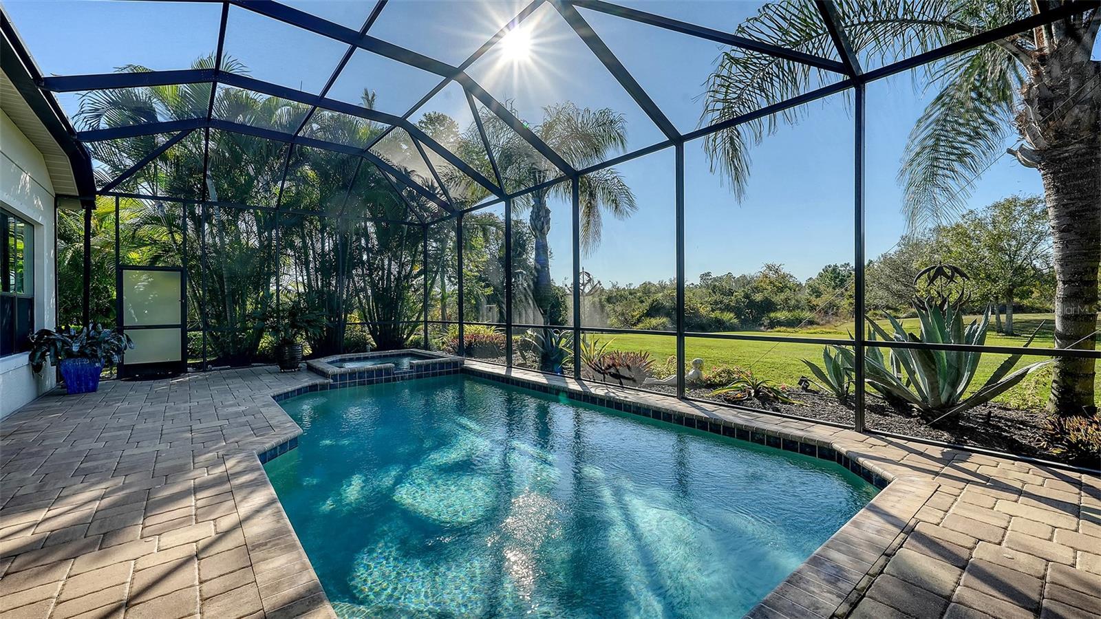 COUNTRY CLUB EAST AT LAKEWD RNCH TT - Residential