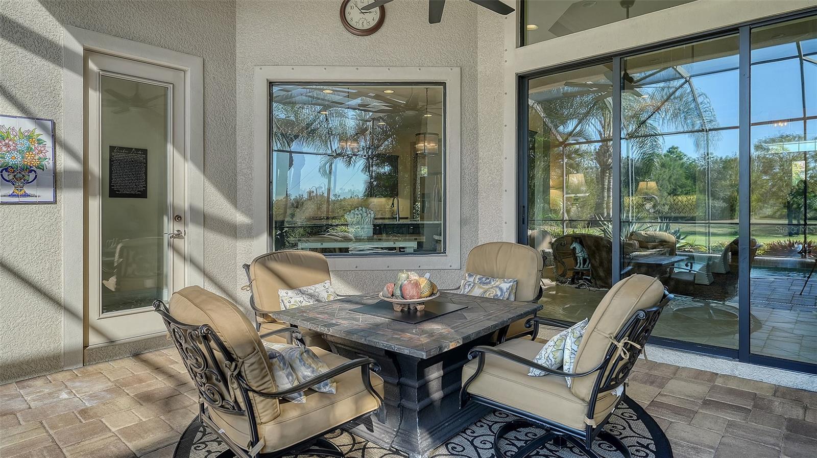 COUNTRY CLUB EAST AT LAKEWD RNCH TT - Residential