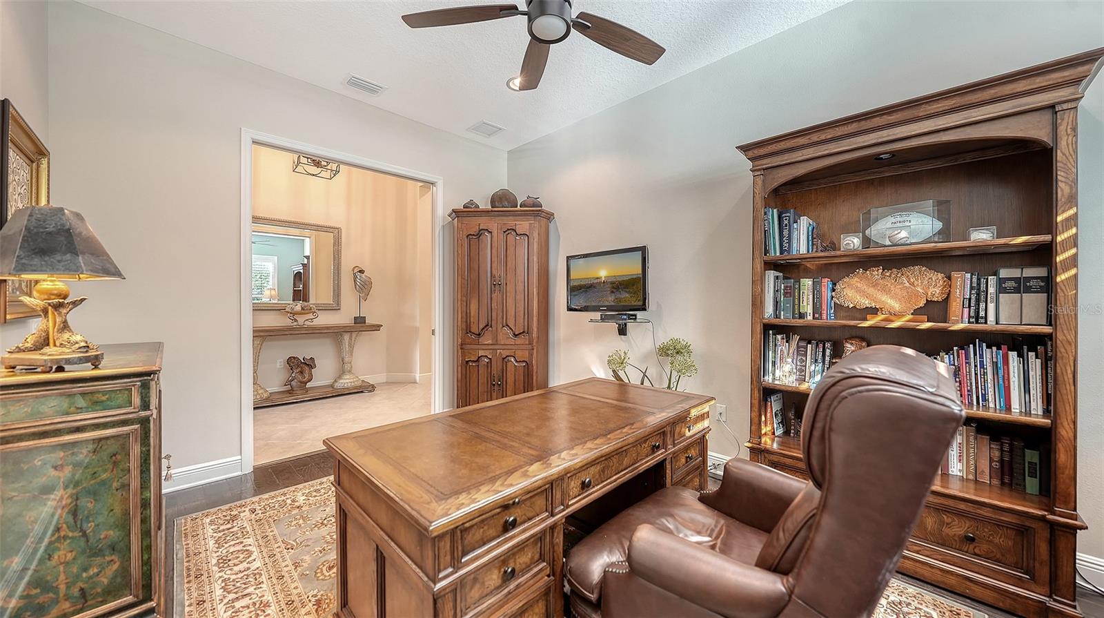 COUNTRY CLUB EAST AT LAKEWD RNCH TT - Residential