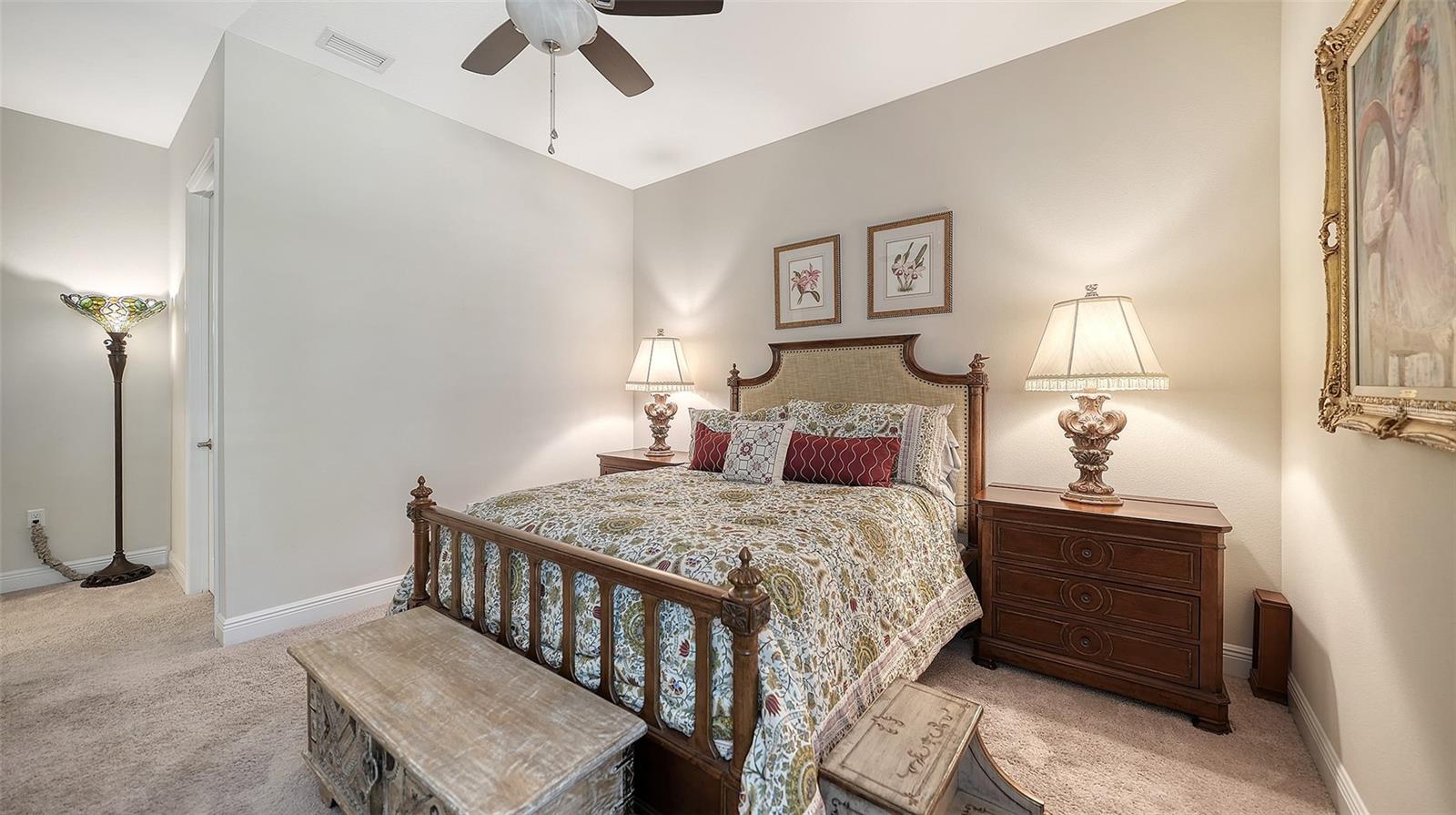 COUNTRY CLUB EAST AT LAKEWD RNCH TT - Residential