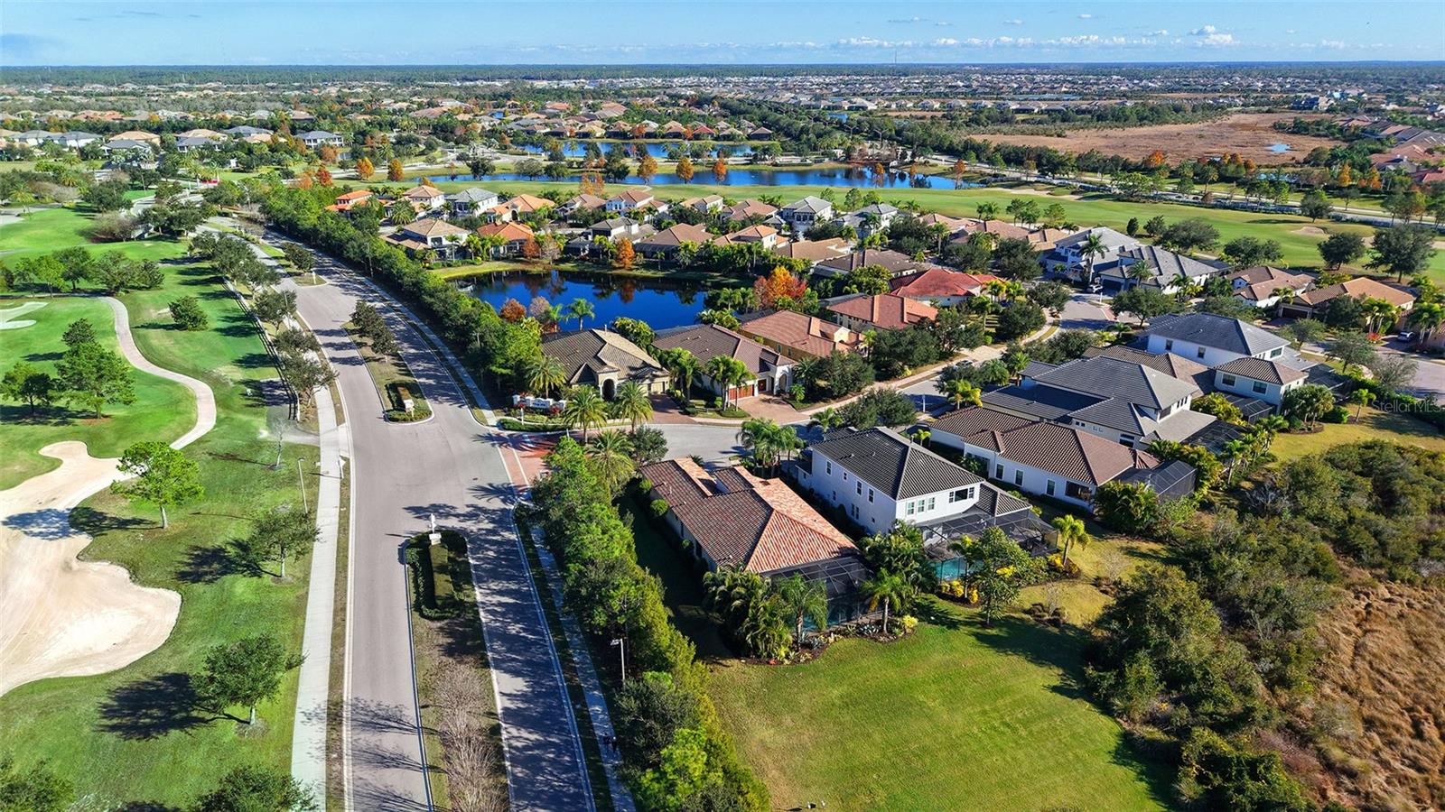 COUNTRY CLUB EAST AT LAKEWD RNCH TT - Residential